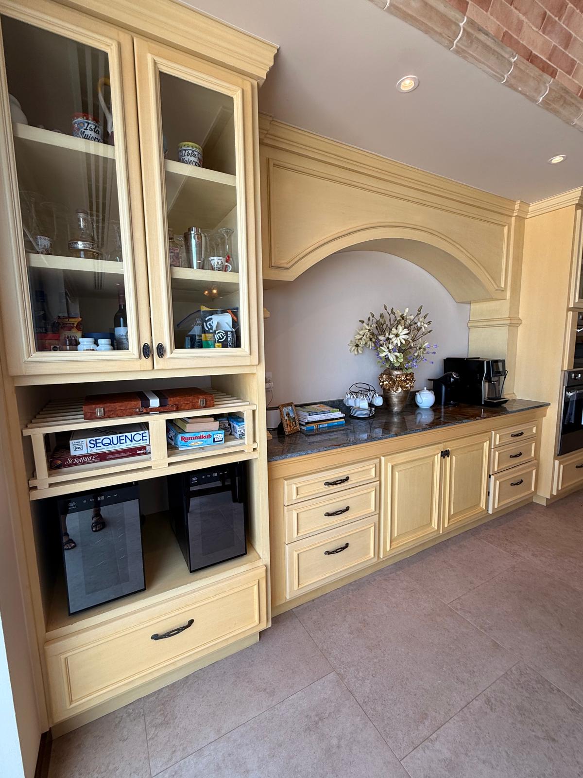 Casa Pasqualina Penthouse Suite — interior and grounds photo 6