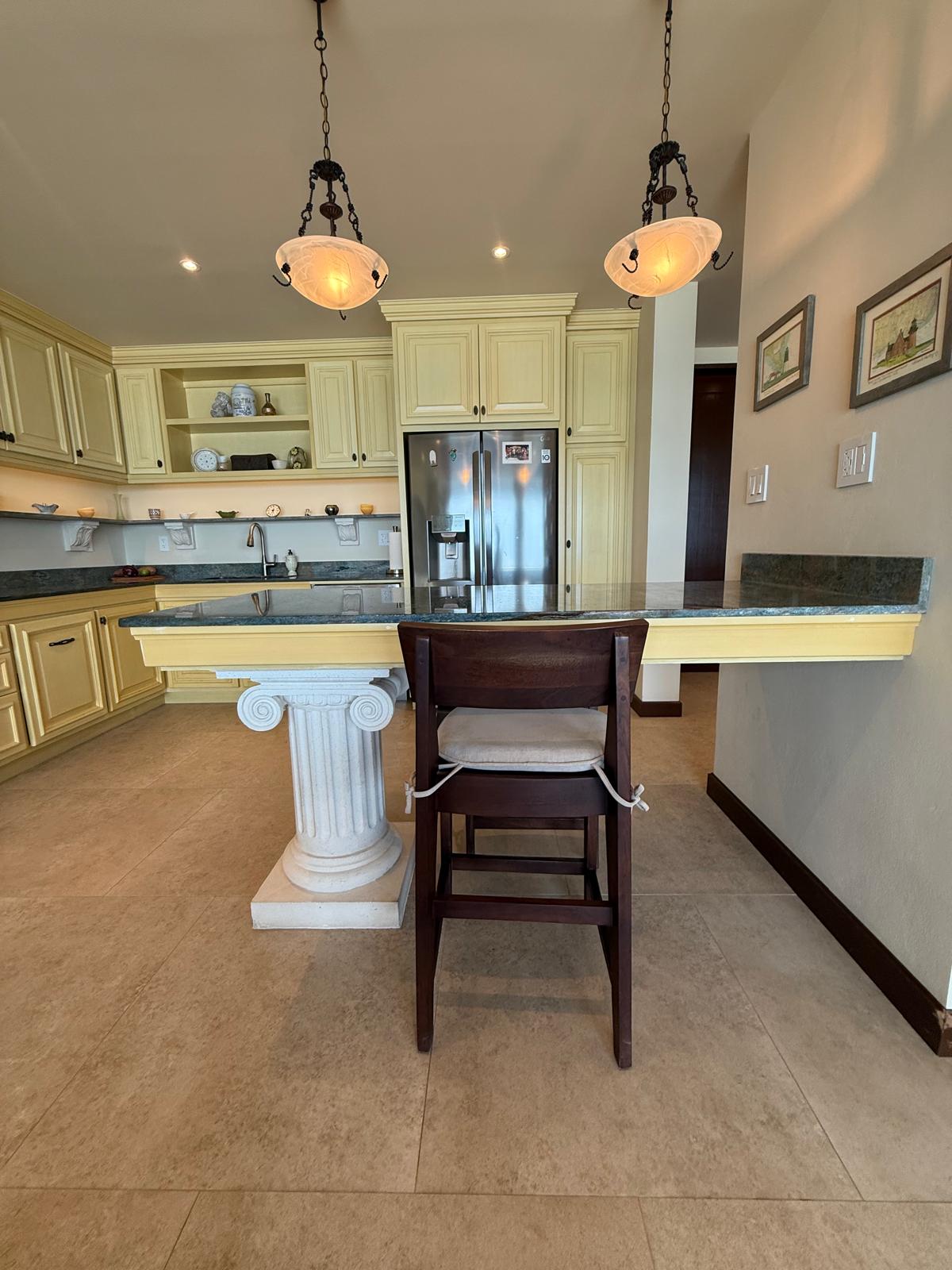 Casa Pasqualina Penthouse Suite — interior and grounds photo 23