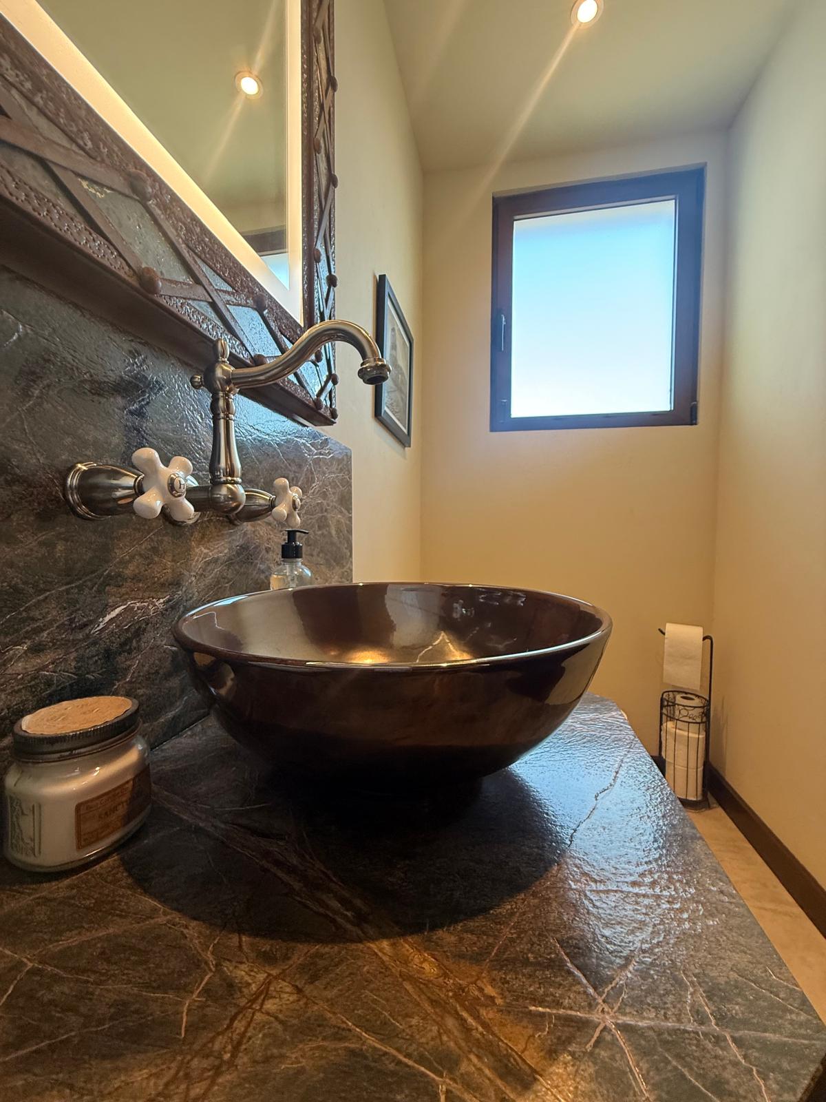 Casa Pasqualina Penthouse Suite — interior and grounds photo 35