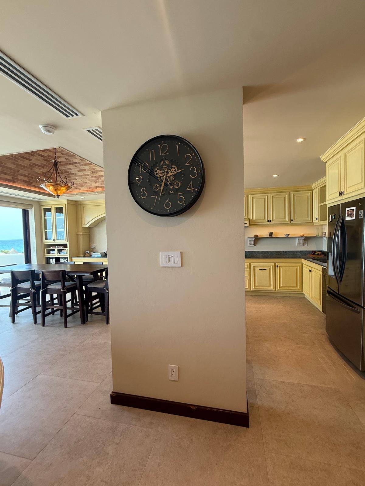 Casa Pasqualina Penthouse Suite — interior and grounds photo 18