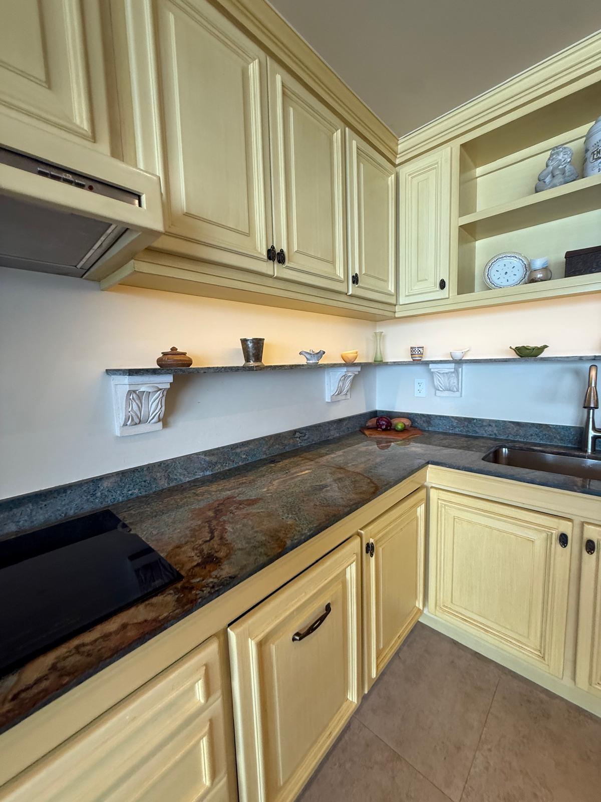 Casa Pasqualina Penthouse Suite — interior and grounds photo 27