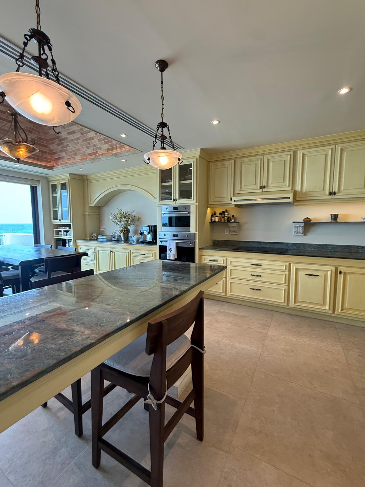 Casa Pasqualina Penthouse Suite — interior and grounds photo 19