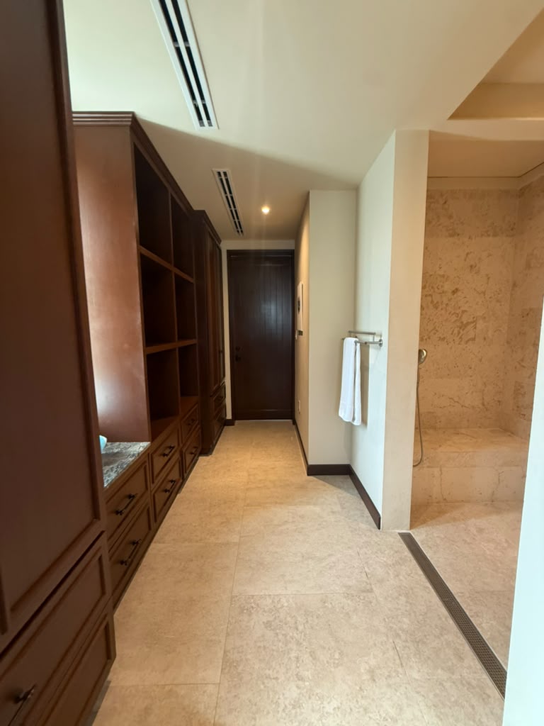 Casa Pasqualina Penthouse Suite — interior and grounds photo 44