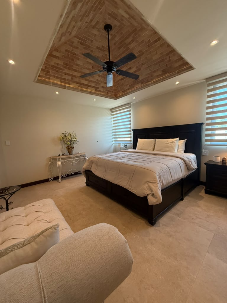Casa Pasqualina Penthouse Suite — interior and grounds photo 58