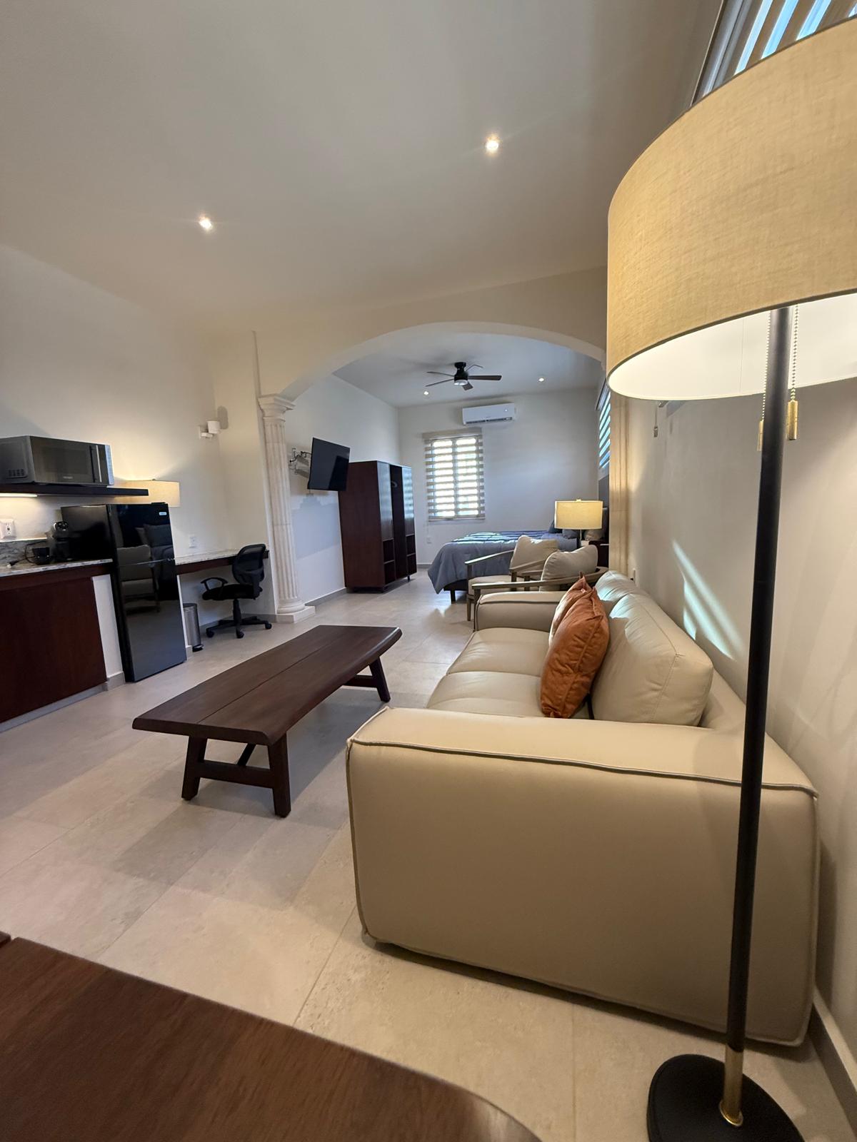 Stromboli Suite — interior and grounds photo 12