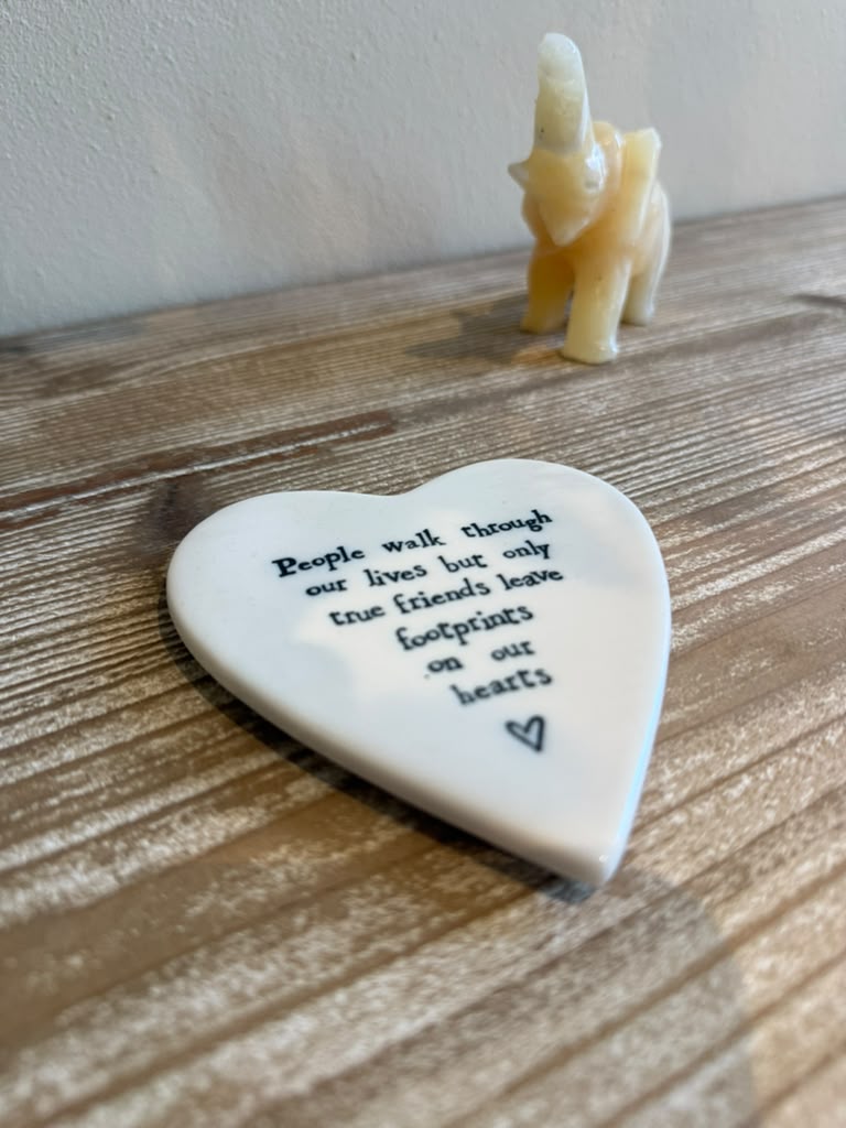 Porcelain heart keepsake detail