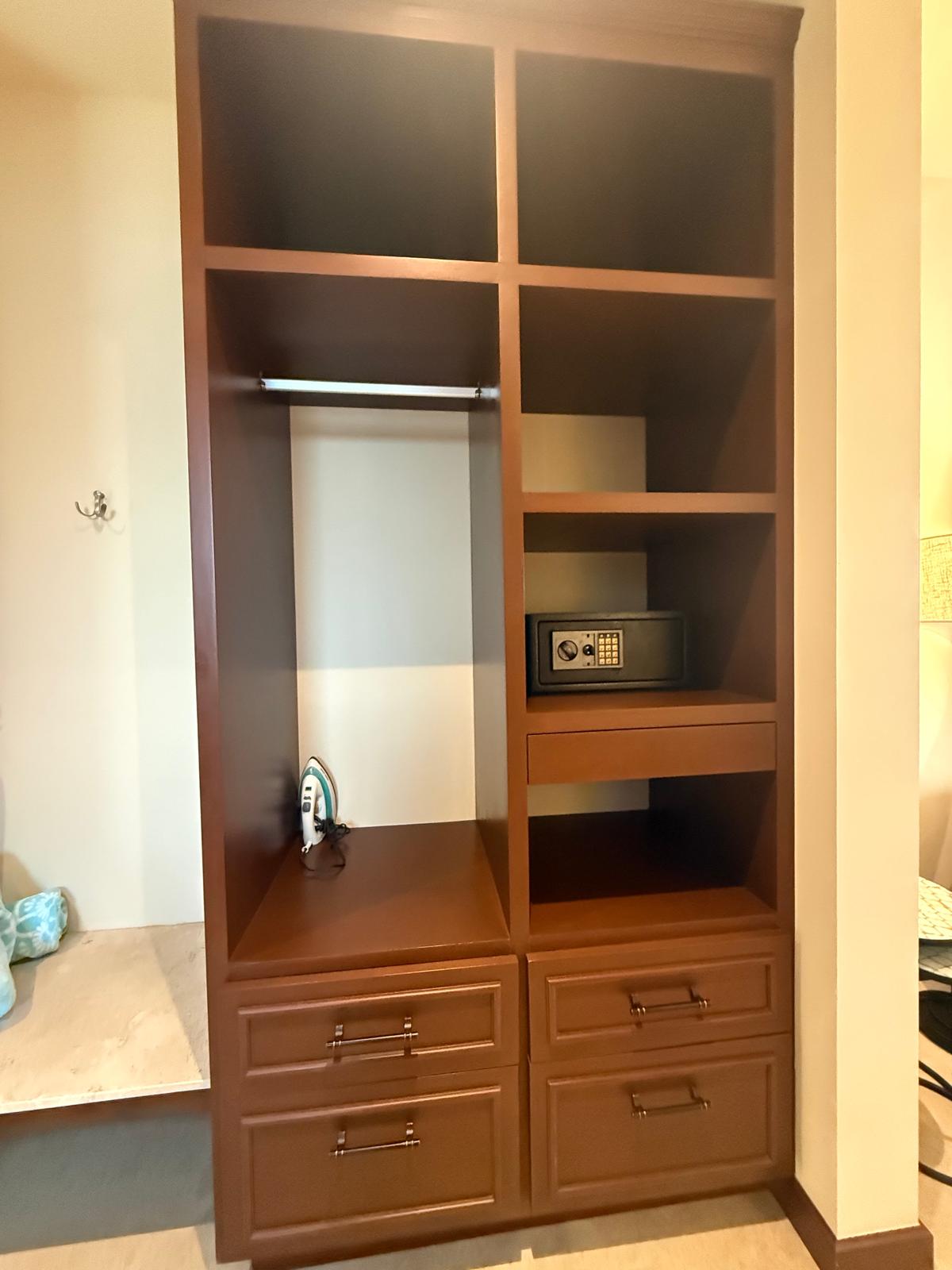 Casa Pasqualina Grande Suite — interior and grounds photo 27