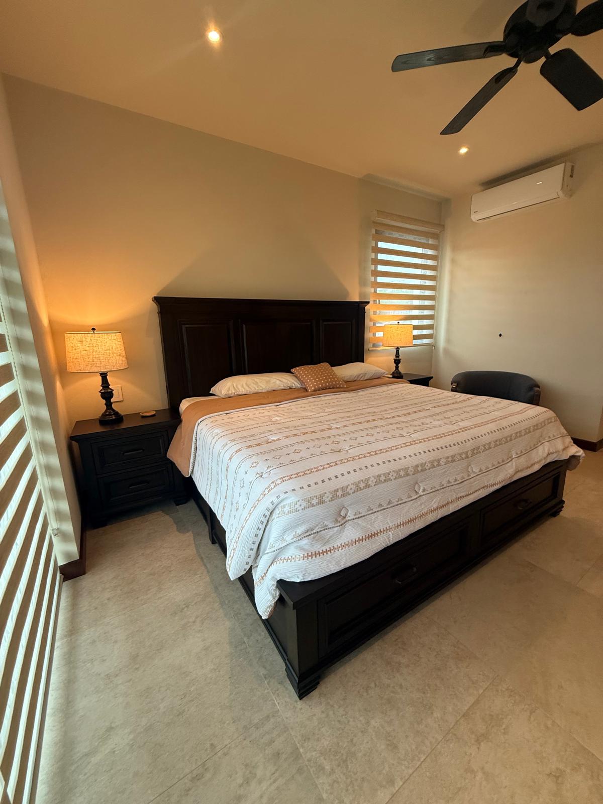 Casa Pasqualina Grande Suite — interior and grounds photo 31
