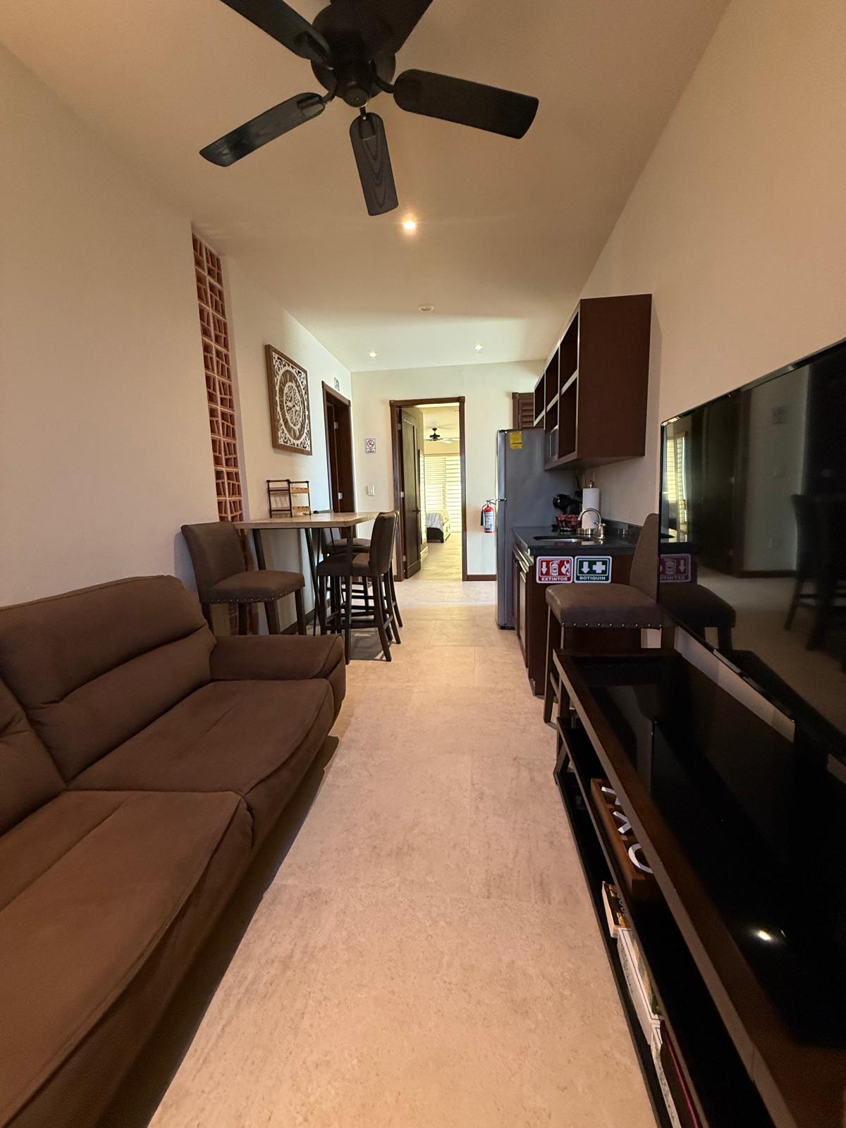 Casa Isola Suites + Grande Suite — interior and grounds photo 7